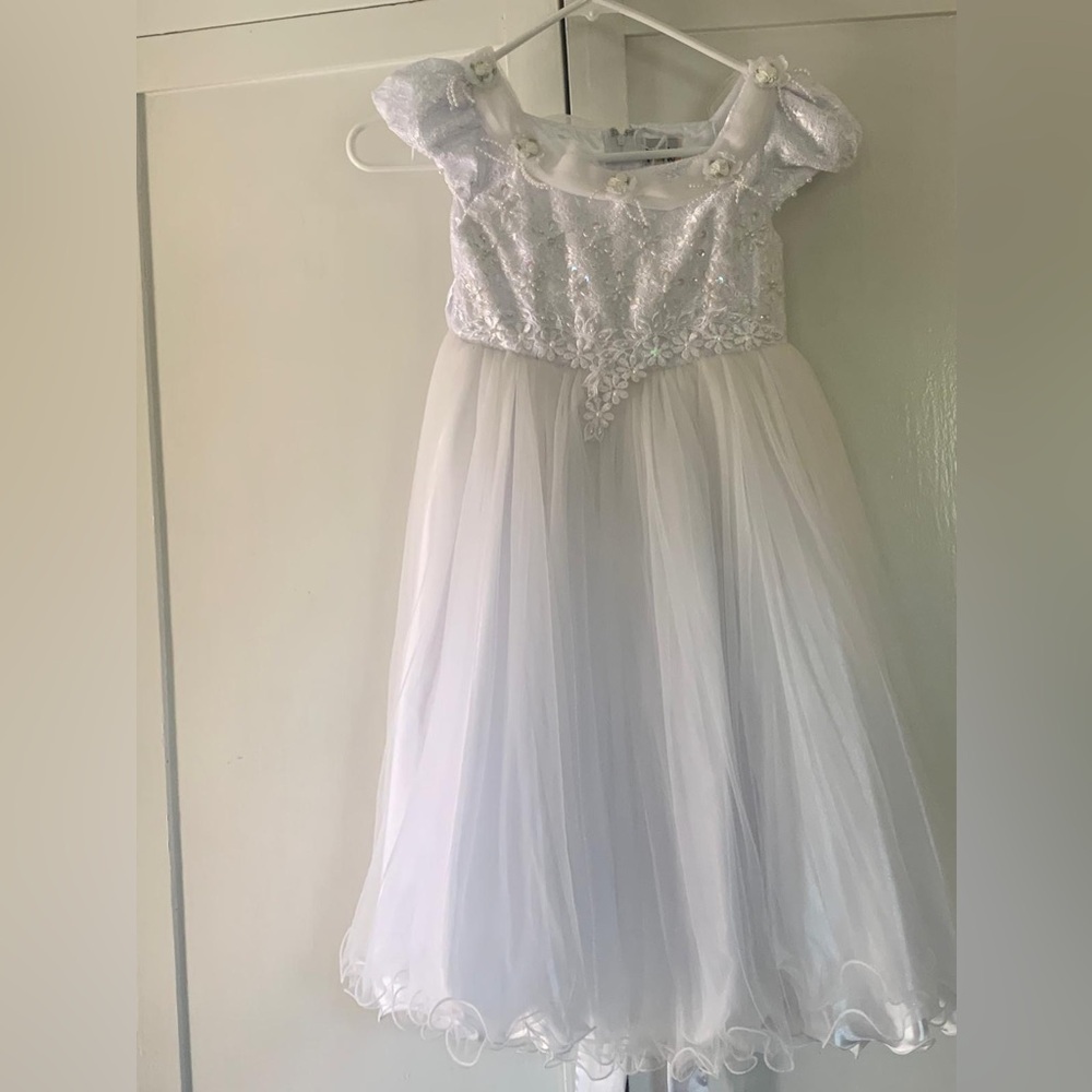 Cute girl dress